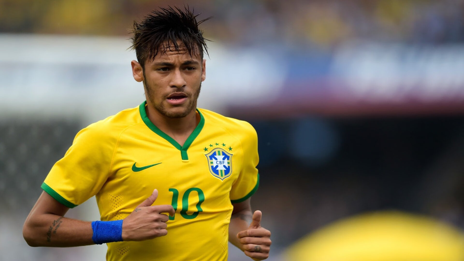 《直播平台与电竞合作新模式：内容多样化铺开》，电竞行业和直播行业